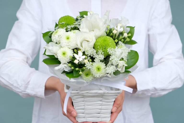 枕花・お供え花 アレンジメント 白グリーン_S