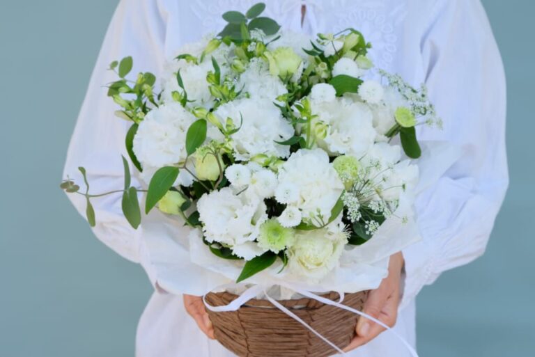 枕花・お供え花 アレンジメント ホワイト_M